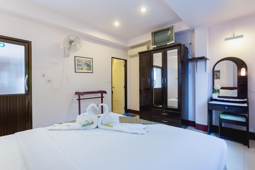 Appartement Rabbit Mansion2 à Patong Extérieur photo